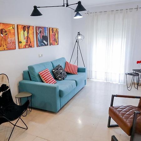 Urban Colours Sauceda VII Apartment Севиля Екстериор снимка