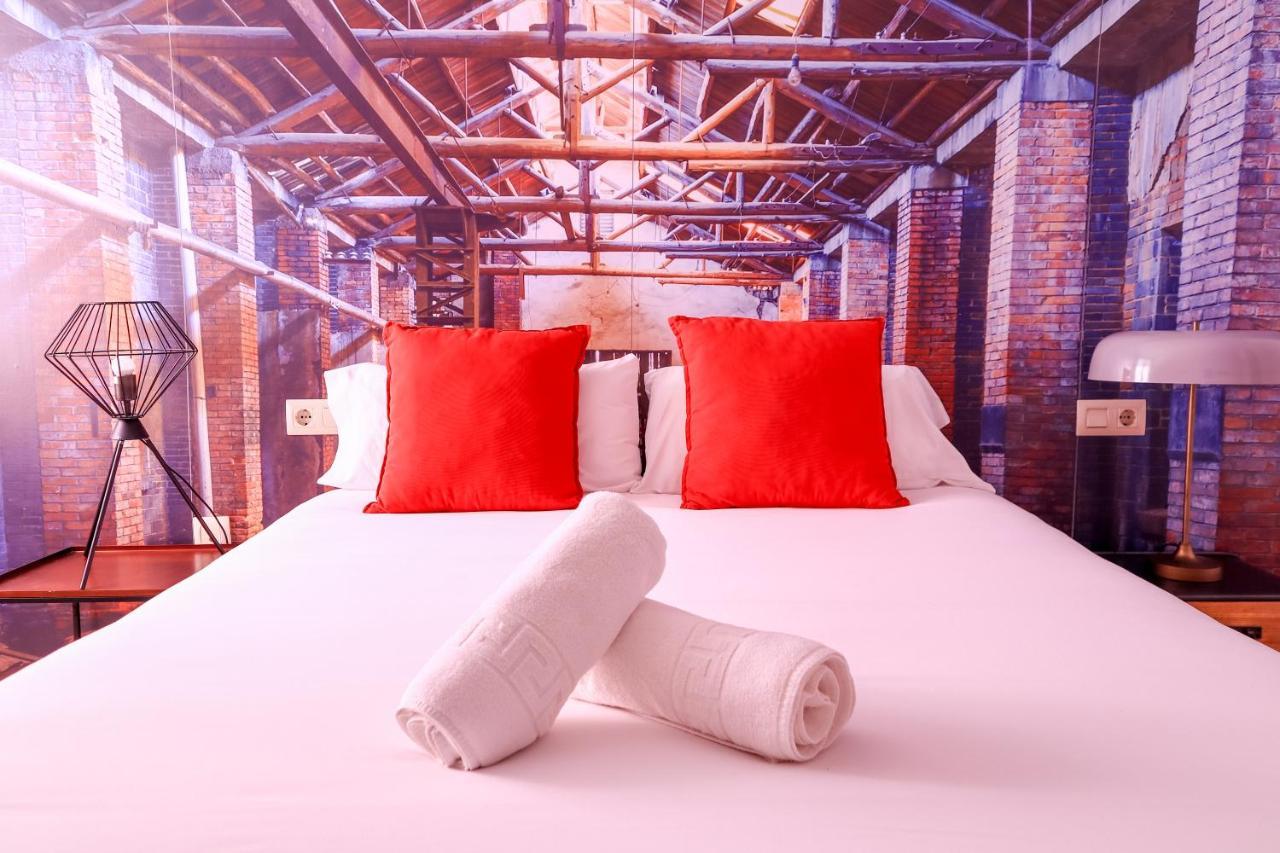 Urban Colours Sauceda VII Apartment Севиля Екстериор снимка